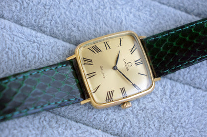 Omega Genève square tank