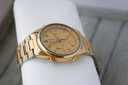 Seiko 7A28-7020