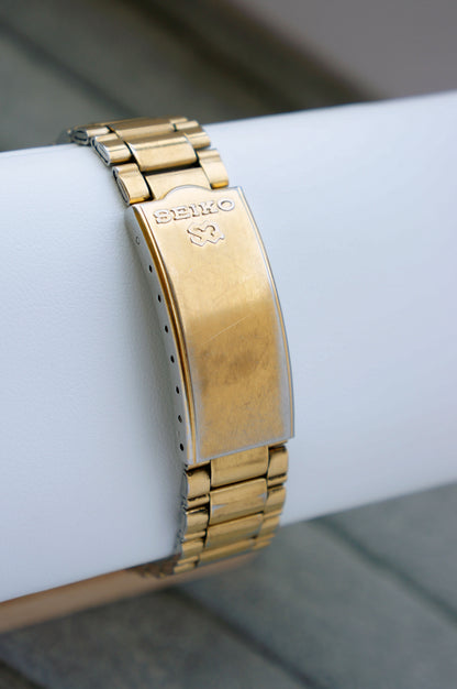 Seiko 7A28-7020