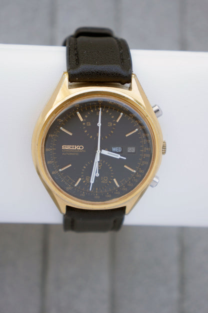 seiko black panda